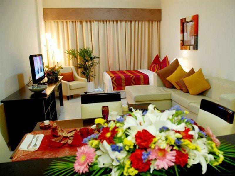 Parkside Hotel Apartment Дубай Экстерьер фото