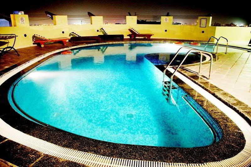 Parkside Hotel Apartment Дубай Экстерьер фото